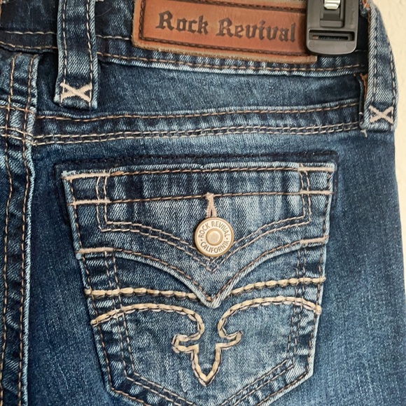 Rock Revival size 23 jeans new condition only wear once. Bought from Buckle $159 - Picture 3 of 9